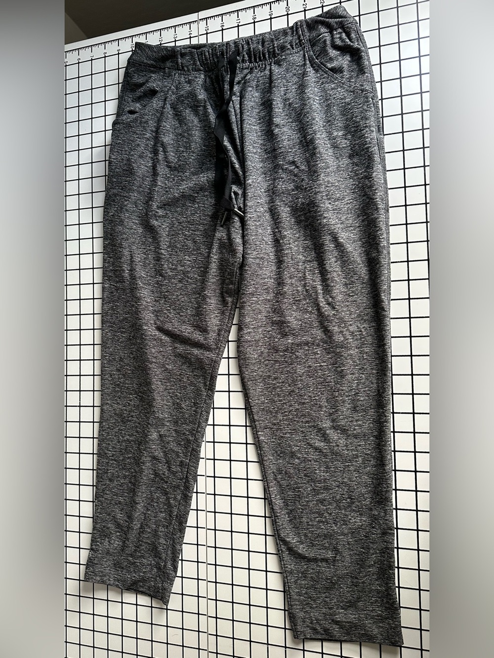 GAIAM Charcoal Heather Women's Jogger Pants no inner tag